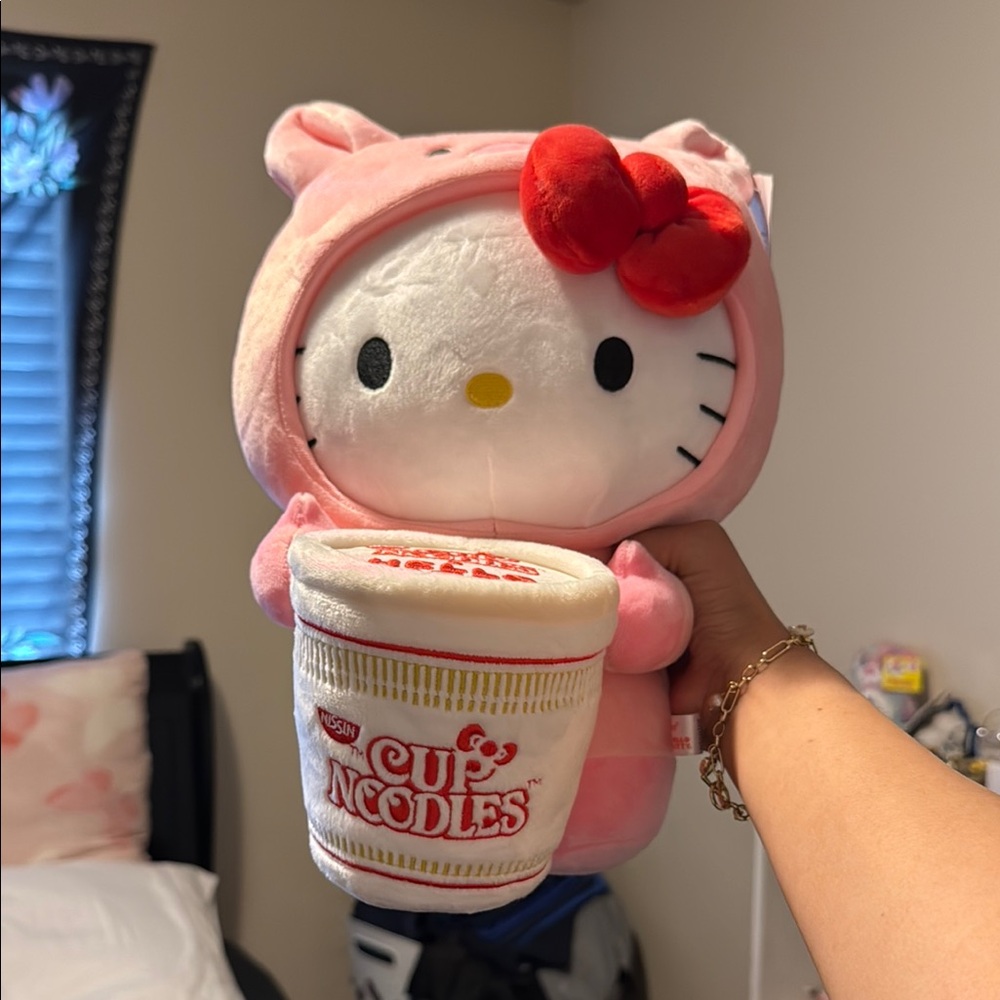Hello Kitty Plush with Cup Noodles